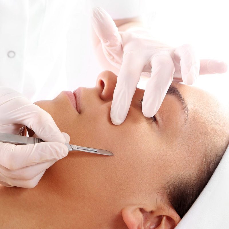 Audrine Veil Precision Rake